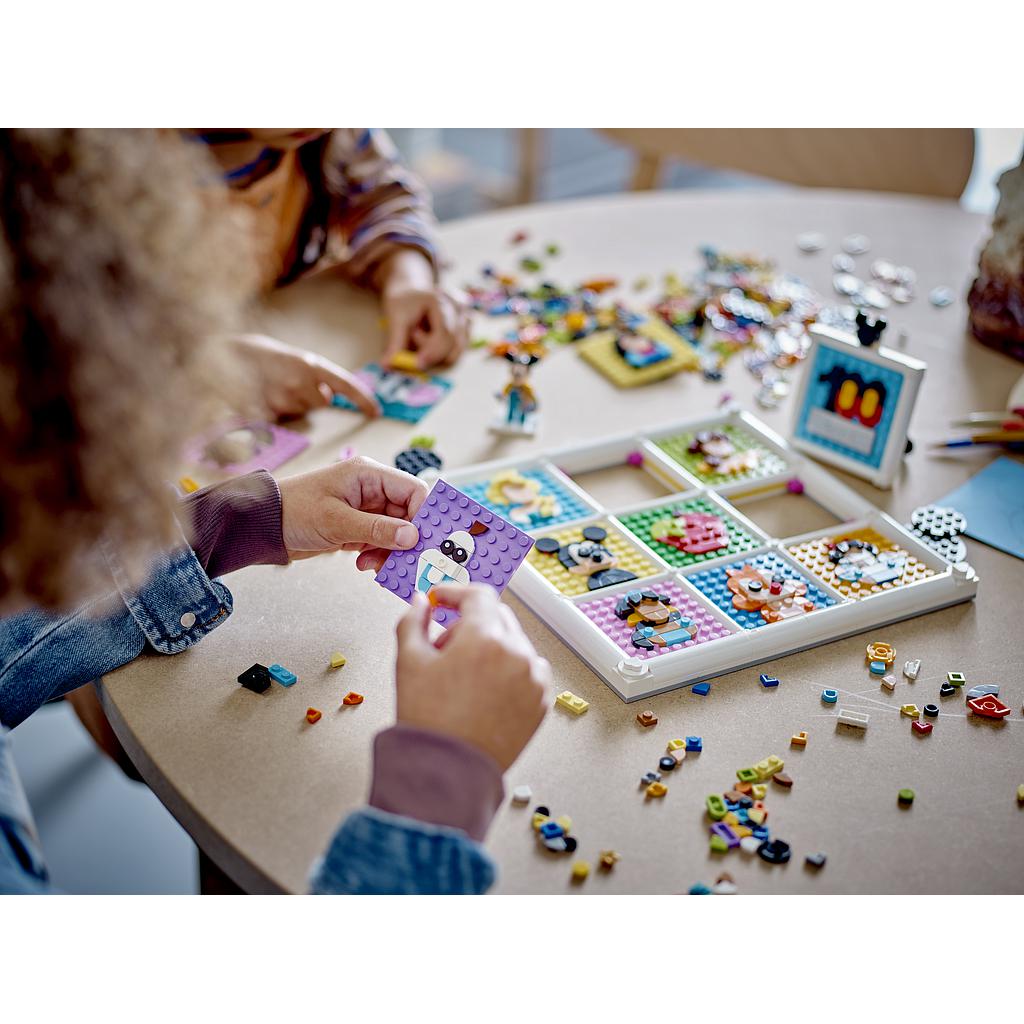 lego_disney_disney_animationi_100._aastapäeva_ikoonid_43221L_3